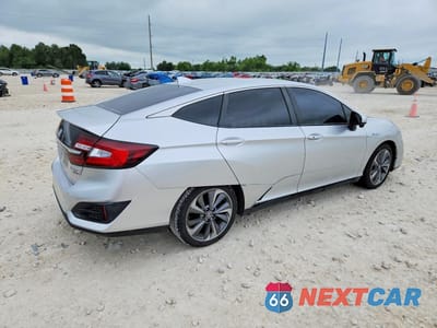 Trzecie zdjęcie samochodu z tyłu: 2018 HONDA CLARITY TOURING VIN:JHMZC5F39JC001319 - miniatura