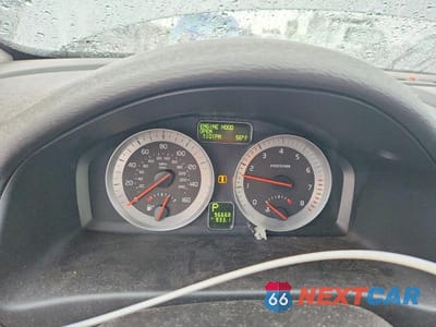 Zdjęcie 9 z 12 samochodu: 2011 VOLVO C70 T5 VIN:YV1672MC4BJ107131 - miniatura