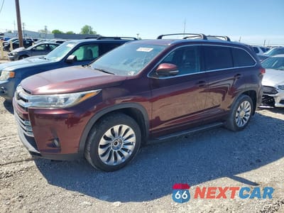 2018 TOYOTA HIGHLANDER LIMITED PLATINUM 5TDDZRFH9JS894765 - główne zdjęcie licytacji z USA - miniatura