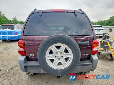 Zdjęcie 6 z 13 samochodu: 2004 JEEP LIBERTY SPORT VIN:1J8GL48K14W286939 - miniatura