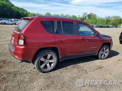 Trzecie zdjęcie samochodu z tyłu: 2016 JEEP COMPASS LATITUDE VIN:1C4NJDEB7GD558287 - miniatura