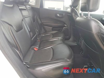 Zdjęcie 11 z 13 samochodu: 2019 JEEP COMPASS LIMITED VIN:3C4NJCCB5KT832845 - miniatura
