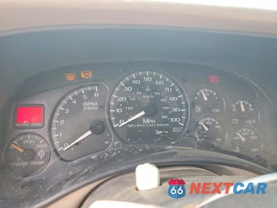 Zdjęcie 9 z 12 samochodu: 2001 CHEVROLET SILVERADO K2500 HEAVY DUTY VIN:1GCHK23UX1F180481 - miniatura