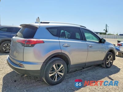 Trzecie zdjęcie samochodu z tyłu: 2017 TOYOTA RAV4 XLE VIN:2T3WFREV7HW360858 - miniatura