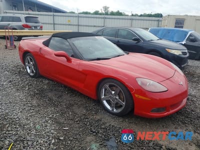 Czwarte zdjęcie samochodu z boku: 2008 CHEVROLET CORVETTE VIN:1G1YY36W285132399 - miniatura