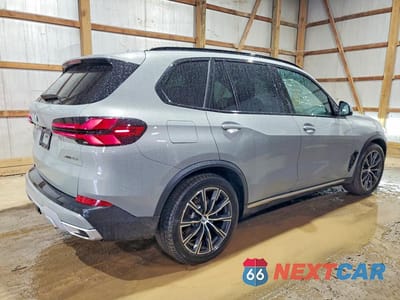 Trzecie zdjęcie samochodu z tyłu: 2025 BMW X5 XDRIVE40I VIN:5UX23EU07S9Z68441 - miniatura