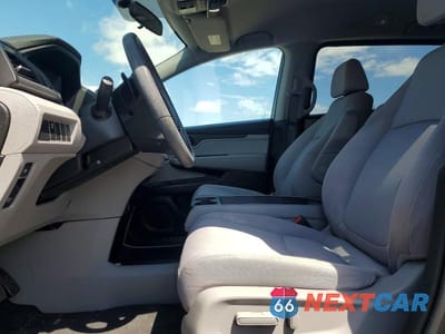 Zdjęcie 7 z 13 samochodu: 2020 HONDA ODYSSEY LX VIN:5FNRL6H23LB062702 - miniatura