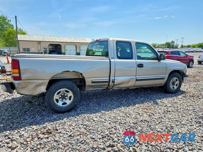 Trzecie zdjęcie samochodu z tyłu: 2000 CHEVROLET SILVERADO C1500 VIN:2GCEC19V5Y1313515 - miniatura
