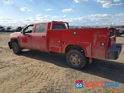 Drugie zdjęcie samochodu z przodu: 2016 CHEVROLET SILVERADO K2500 HEAVY DUTY VIN:1GC1KUEG5GF156831 - miniatura