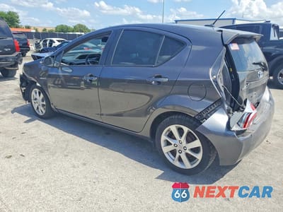 Drugie zdjęcie samochodu z przodu: 2012 TOYOTA PRIUS C FOUR VIN:JTDKDTB37C1005961 - miniatura