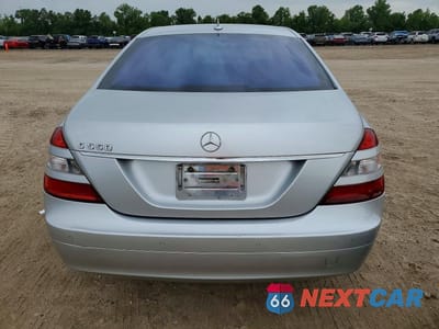 Zdjęcie 6 z 12 samochodu: 2007 MERCEDES-BENZ S 550 VIN:WDDNG71XX7A143506 - miniatura