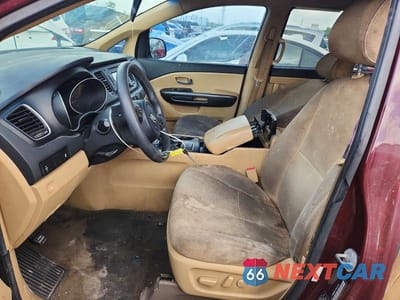 Zdjęcie 7 z 13 samochodu: 2015 KIA SEDONA LX VIN:KNDMB5C17F6059758 - miniatura
