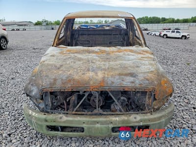 Piąte zdjęcie samochodu w środku: 2001 DODGE RAM 2500 VIN:1B7KC23Z61J588388 - miniatura