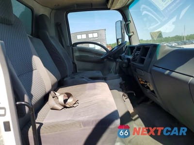 Zdjęcie 10 z 12 samochodu: 2011 ISUZU NPR BOX TRUCK VIN:JALB4W178B7401509 - miniatura
