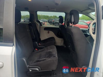 Zdjęcie 11 z 13 samochodu: 2014 DODGE GRAND CARAVAN SE VIN:2C4RDGBG8ER264563 - miniatura