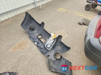 Zdjęcie 13 z 14 samochodu: 2005 FORD ESCAPE VIN:1FMCU931X5KE48991 - miniatura
