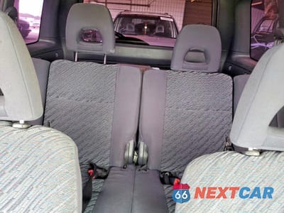 Zdjęcie 10 z 13 samochodu: 1998 TOYOTA RAV4 BASE VIN:JT3GP10V3W0032529 - miniatura