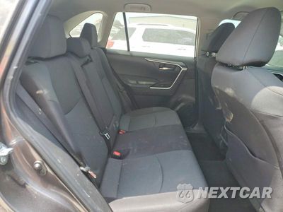 Zdjęcie 10 z 13 samochodu: 2024 TOYOTA RAV4 XLE VIN:2T3W1RFV8RC274250 - miniatura