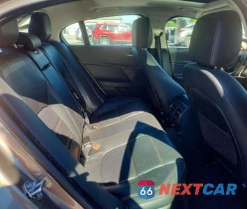 Zdjęcie 10 z 12 samochodu: 2017 JAGUAR XE PRESTIGE VIN:SAJAK4BVXHA973702 - miniatura