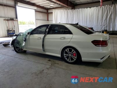 Drugie zdjęcie samochodu z przodu: 2016 MERCEDES-BENZ E 350 4MATIC VIN:WDDHF8JB4GB272023 - miniatura