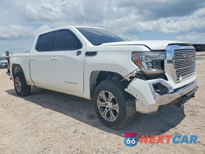 Czwarte zdjęcie samochodu z boku: 2022 GMC SIERRA K1500 SLE VIN:3GTPUBEK7NG625457 - miniatura
