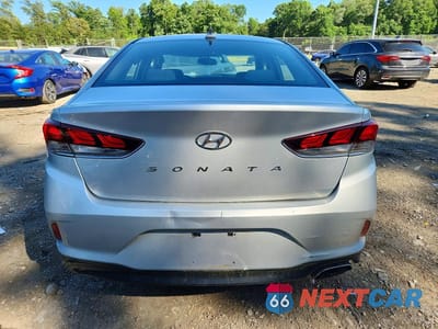 Zdjęcie 6 z 12 samochodu: 2018 HYUNDAI SONATA SEL VIN:5NPE34AF2JH618741 - miniatura