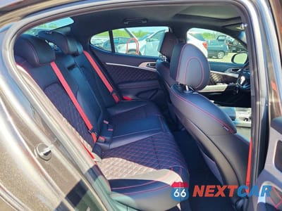 Zdjęcie 10 z 12 samochodu: 2022 GENESIS G70 3.3T STANDARD VIN:KMTG54TE9NU100940 - miniatura