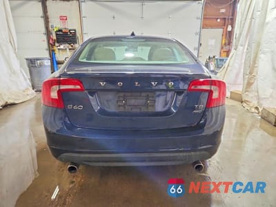 Zdjęcie 6 z 12 samochodu: 2013 VOLVO S60 T5 VIN:YV1612FH4D2217300 - miniatura
