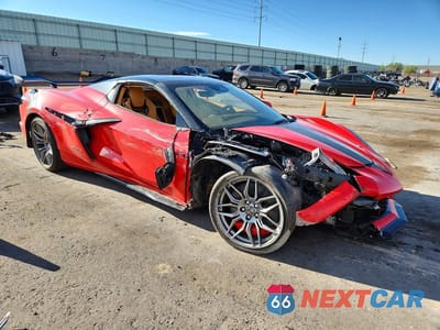 Czwarte zdjęcie samochodu z boku: 2026 CHEVROLET CORVETTE Z06 3LZ VIN:1G1YF3D31T5604129 - miniatura