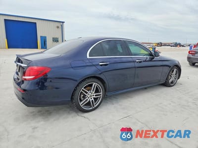 Trzecie zdjęcie samochodu z tyłu: 2020 MERCEDES-BENZ E 350 VIN:WDDZF8DB0LA749806 - miniatura