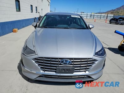 Piąte zdjęcie samochodu w środku: 2023 HYUNDAI SONATA HYBRID BLUE VIN:KMHL24JJXPA078100 - miniatura