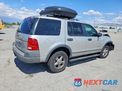 Trzecie zdjęcie samochodu z tyłu: 2004 FORD EXPLORER XLS VIN:1FMZU62E04ZB38464 - miniatura