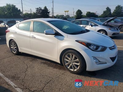 Czwarte zdjęcie samochodu z boku: 2016 HYUNDAI ELANTRA SE VIN:5NPDH4AE7GH680164 - miniatura