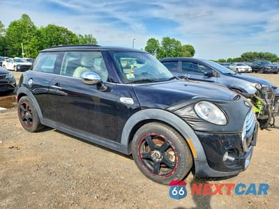 Czwarte zdjęcie samochodu z boku: 2017 MINI COOPER S VIN:WMWXP7C31H2A45988 - miniatura