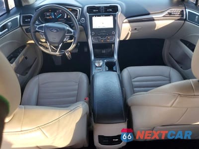 Zdjęcie 8 z 12 samochodu: 2019 FORD FUSION SEL VIN:3FA6P0MUXKR236022 - miniatura