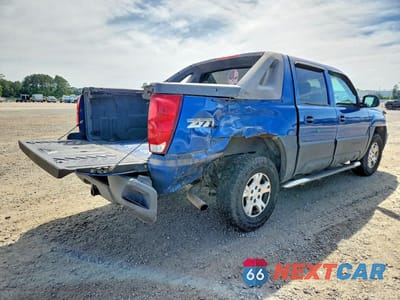 Trzecie zdjęcie samochodu z tyłu: 2004 CHEVROLET AVALANCHE K1500 VIN:3GNEK12T44G161103 - miniatura