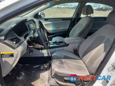 Zdjęcie 7 z 12 samochodu: 2017 HYUNDAI SONATA SE VIN:5NPE24AF0HH586627 - miniatura