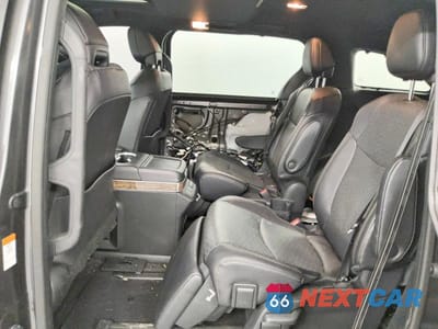 Zdjęcie 11 z 14 samochodu: 2025 TOYOTA SIENNA PLATINUM 7-PASSENGER VIN:5TDERKEC8SS280731 - miniatura