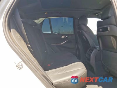 Zdjęcie 11 z 13 samochodu: 2024 BMW X5 XDRIVE40I VIN:5UX23EU03R9S86229 - miniatura