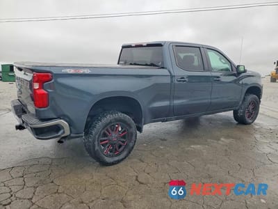 Trzecie zdjęcie samochodu z tyłu: 2019 CHEVROLET SILVERADO K1500 LT VIN:1GCUYDED4KZ189053 - miniatura