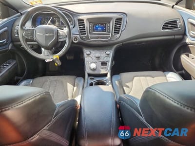 Zdjęcie 8 z 12 samochodu: 2015 CHRYSLER 200 S VIN:1C3CCCBB7FN613138 - miniatura