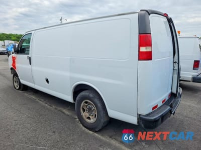 Drugie zdjęcie samochodu z przodu: 2015 CHEVROLET EXPRESS G2500 VIN:1GCWGFCF4F1159860 - miniatura