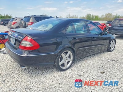 Trzecie zdjęcie samochodu z tyłu: 2009 MERCEDES-BENZ E 350 4MATIC VIN:WDBUF87X09B388042 - miniatura