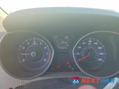 Zdjęcie 9 z 12 samochodu: 2016 HYUNDAI ELANTRA SE VIN:5NPDH4AE9GH776457 - miniatura
