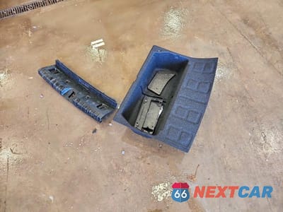 Zdjęcie 12 z 13 samochodu: 2016 BMW 340 XI VIN:WBA8B7C57GK702616 - miniatura