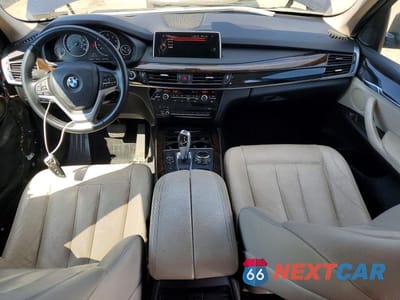 Zdjęcie 8 z 14 samochodu: 2015 BMW X5 XDRIVE35I VIN:5UXKR0C50F0K55230 - miniatura