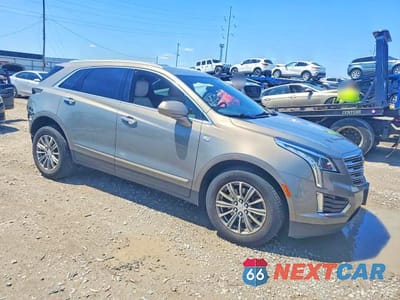 Czwarte zdjęcie samochodu z boku: 2018 CADILLAC XT5 LUXURY VIN:1GYKNDRS3JZ179230 - miniatura
