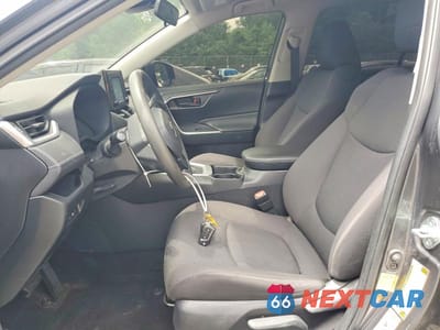 Zdjęcie 7 z 13 samochodu: 2019 TOYOTA RAV4 LE VIN:JTMH1RFV2KD011133 - miniatura