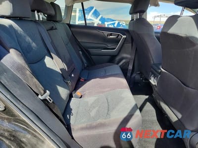 Zdjęcie 10 z 12 samochodu: 2025 TOYOTA RAV4 XLE VIN:2T3P1RFV2SW585973 - miniatura