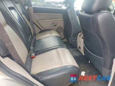 Zdjęcie 11 z 13 samochodu: 2008 JEEP GRAND CHEROKEE VIN:1J8HR58298C116487 - miniatura